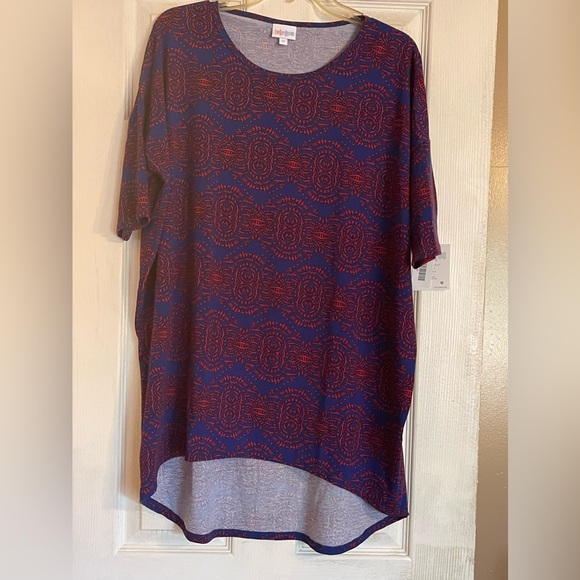 Lularoe Medium Irma Tunic - Picture 4 of 7
